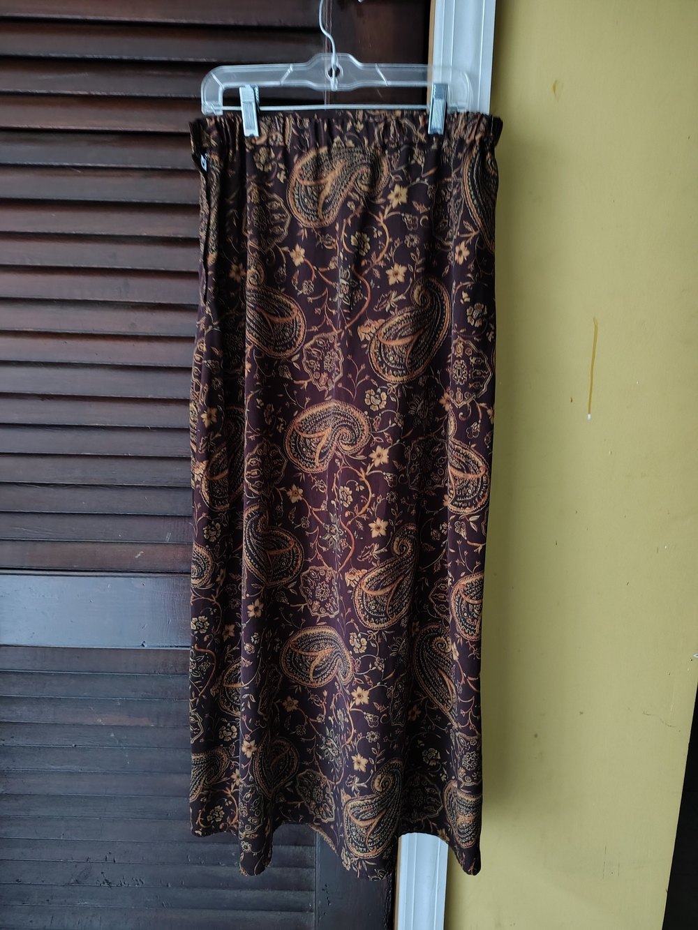 Women's Brown Paisley Maxi Skirt with Elastic Waist